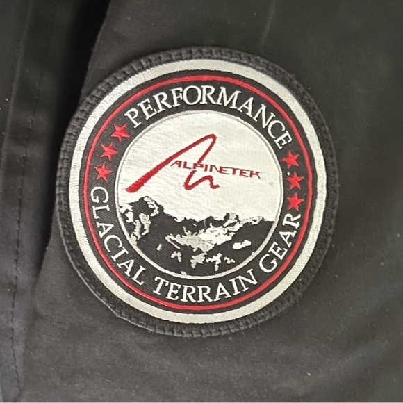 Alpinetek Down Heavy Winter Parka Black Size Small - Picture 5 of 6